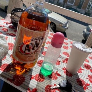 Meet your Posher, Dee